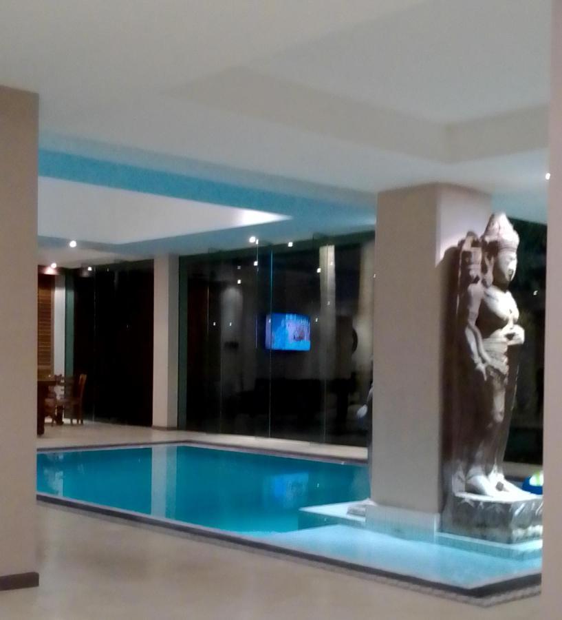 Yachtsmans Paradise, Whitsundays Hotell Airlie Beach Exteriör bild